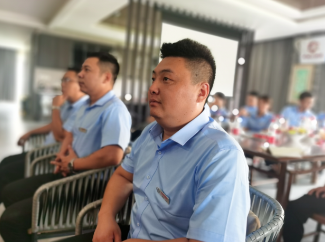 【在一起，更精彩】