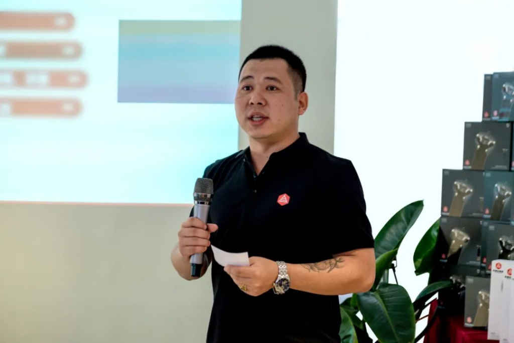 心相融·创未来丨人生就是博物流2022年中总结会议
