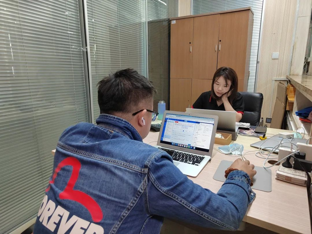 红六月 人生就是博·不负所托